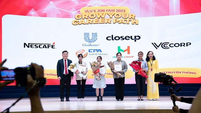 HVNet Group tự hào là nhà tài trợ bạc tại ngày hội việc làm VLU's Job Fair 2023