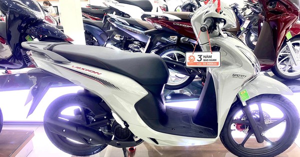 Cận Tết Nguyên đán 2023, giá bán Honda Vision tiếp tục giảm