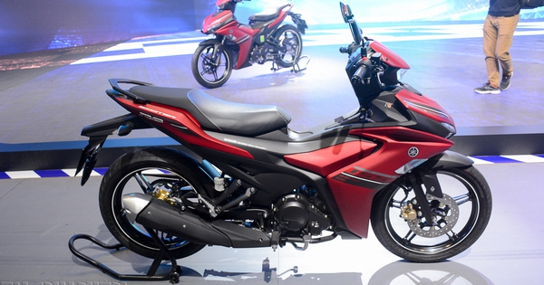 Yamaha Exciter 155 VVA đội giá hơn 7 triệu đồng ngay sau khi lên kệ